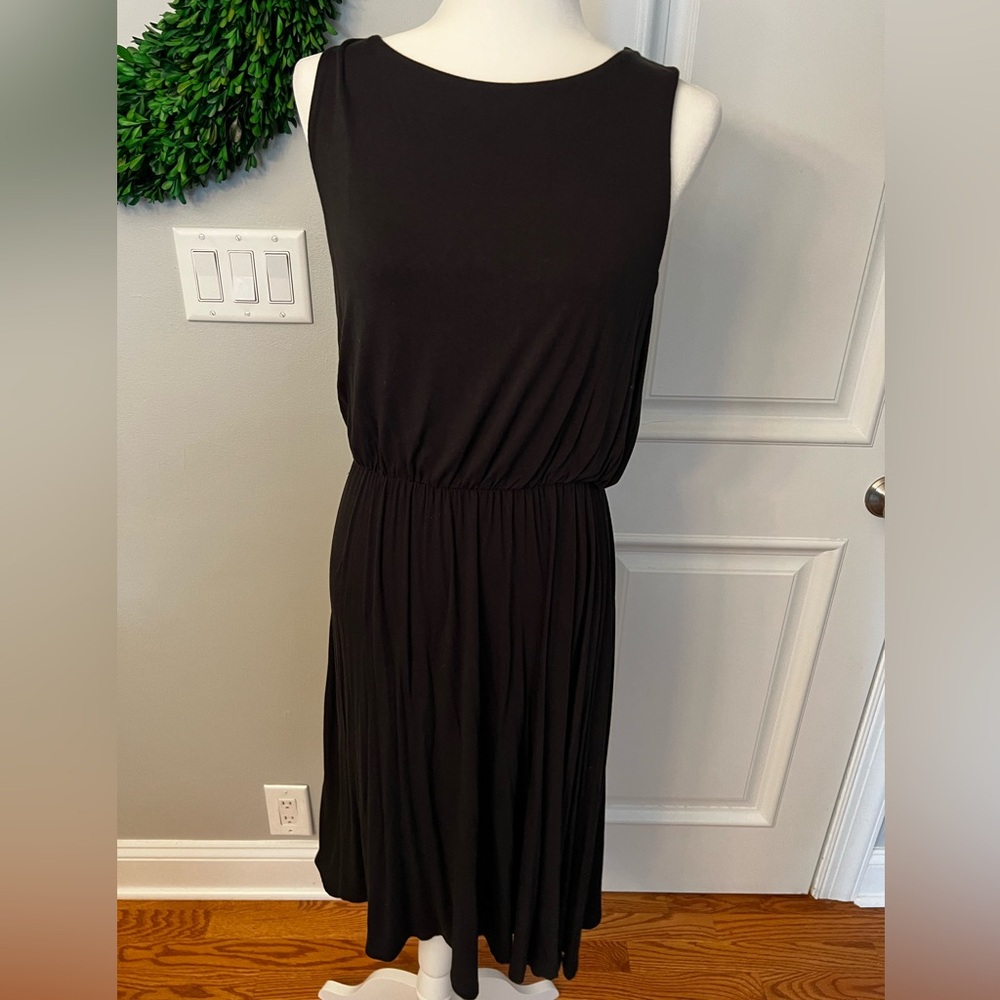 Loft cinched waist dress black EUC